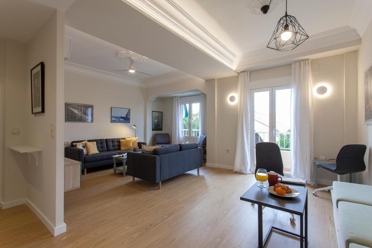 Apartment Near The Marina, Валенсия Екстериор снимка