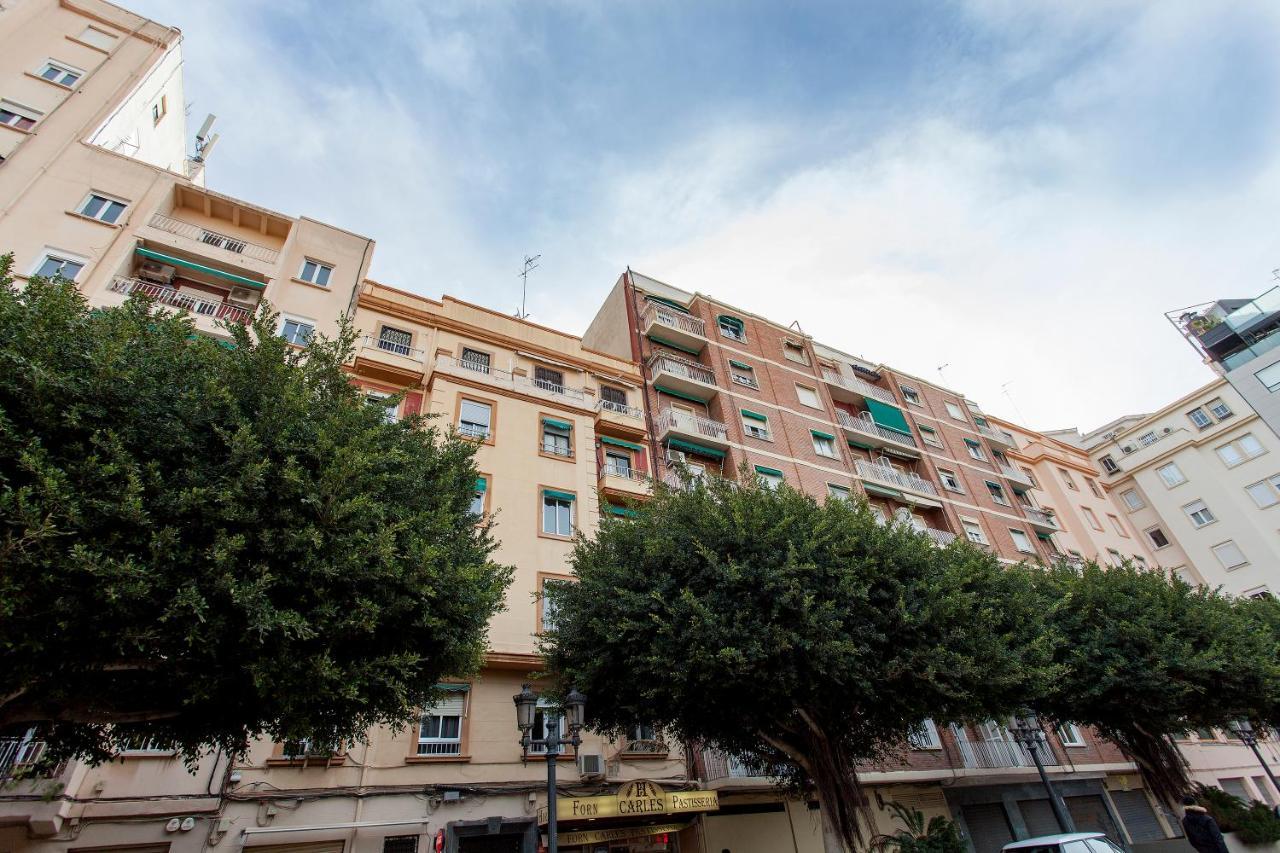 Apartment Near The Marina, Валенсия Екстериор снимка