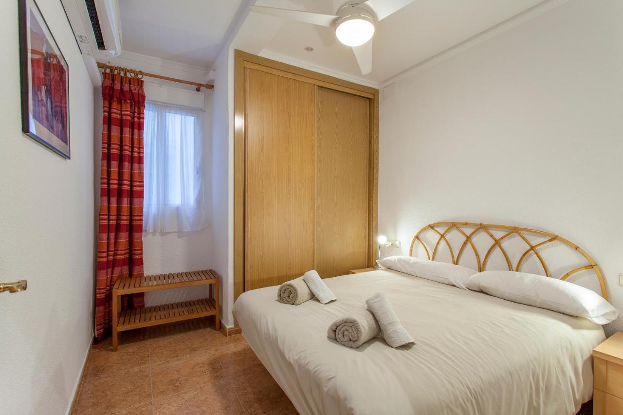 Apartment Near The Marina, Валенсия Екстериор снимка
